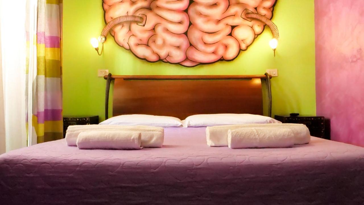 Romadelante Hotel Luaran gambar